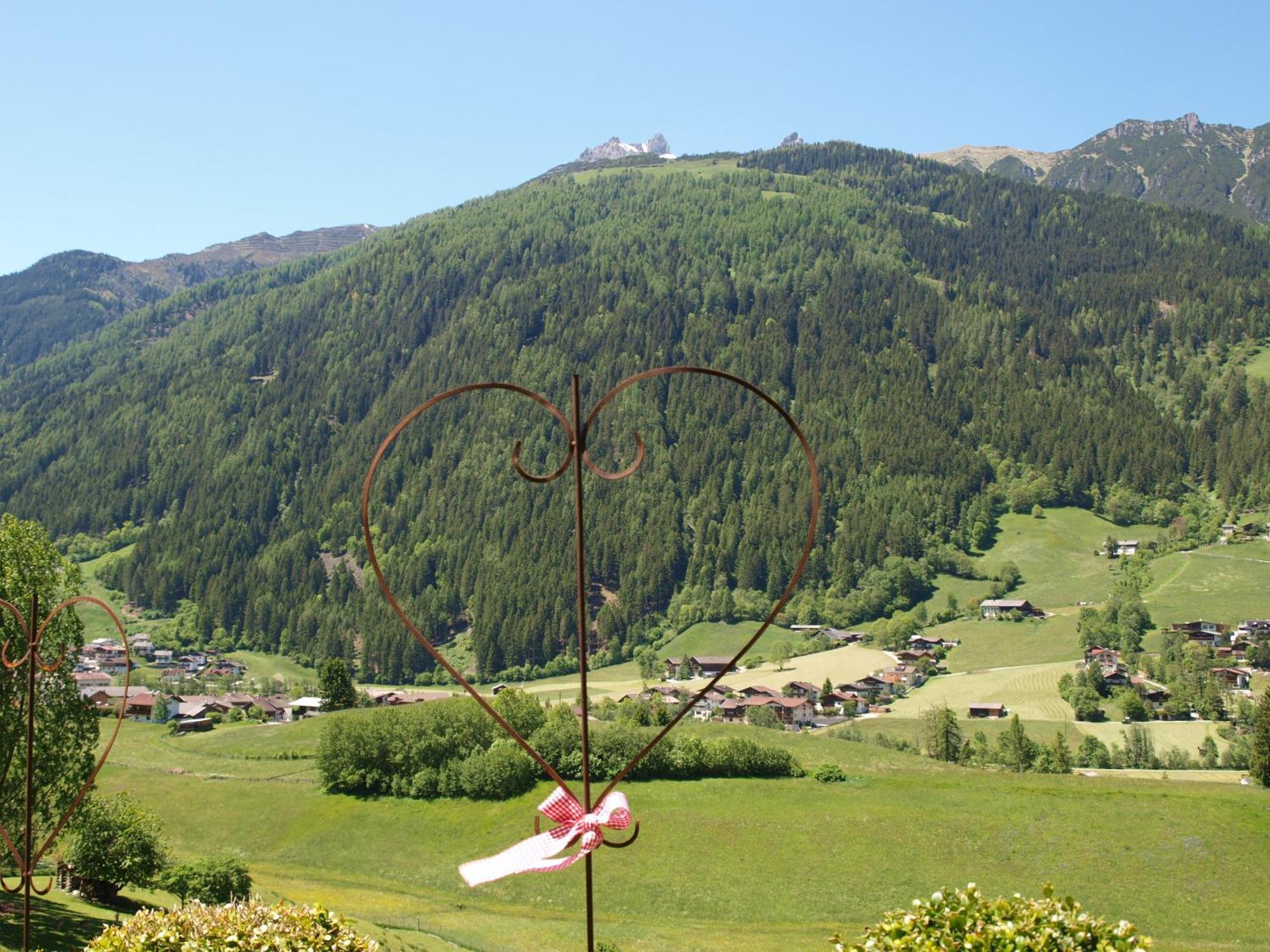 Alpenferienwohnung Strickner Neustift im Stubaital Bagian luar foto