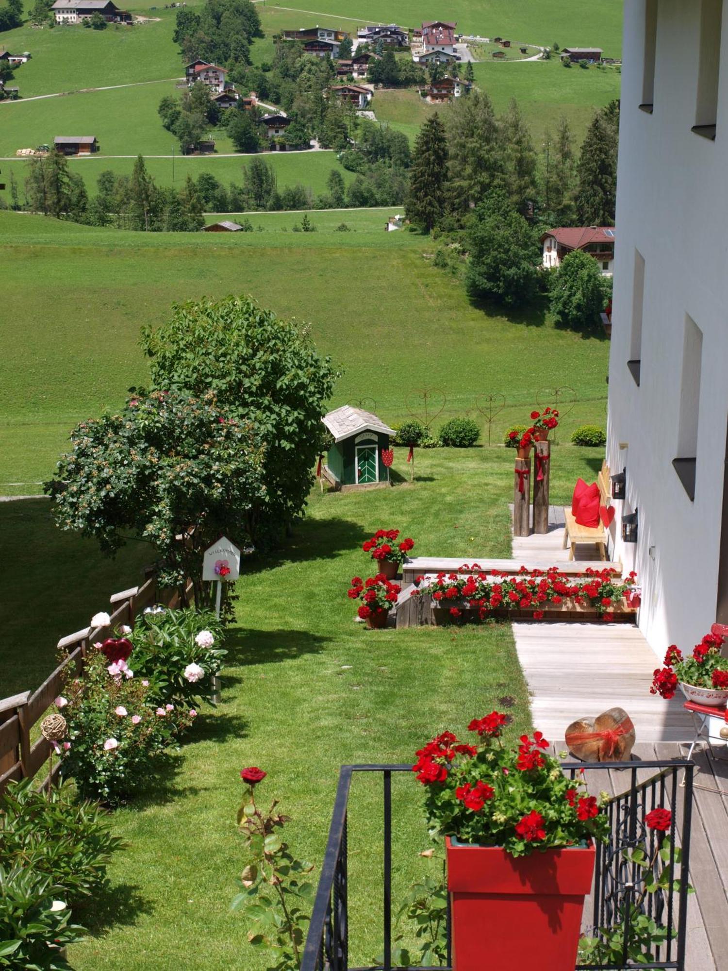 Alpenferienwohnung Strickner Neustift im Stubaital Bagian luar foto