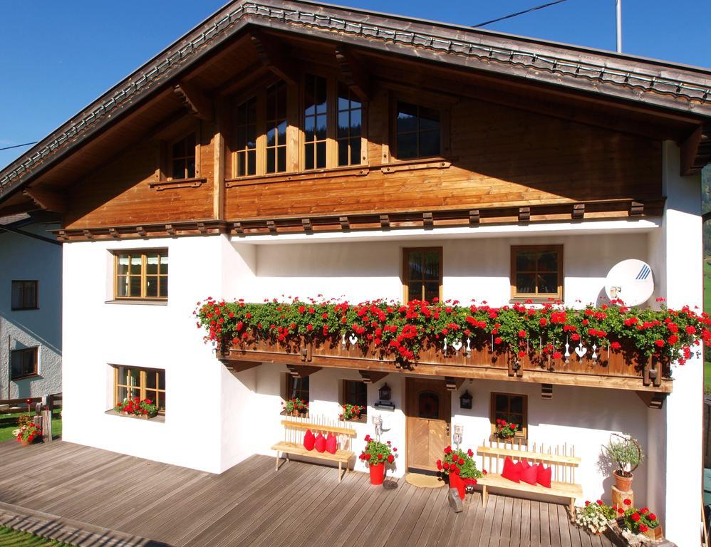 Alpenferienwohnung Strickner Neustift im Stubaital Ruang foto